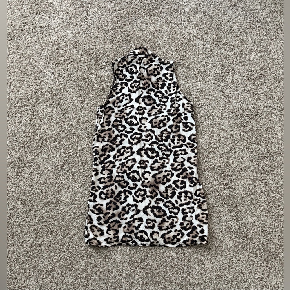 Rue21 Leopard Print Ribbed Tank Top in Black, White, Tan